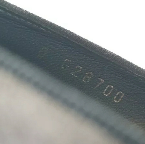 AUTHENTIC CHANEL CAP TOE GRAY BLACK SUEDE PUMPS - Picture 7 of 8